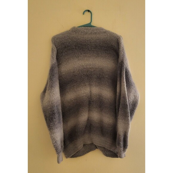 Bakyarder Sweater - Picture 2 of 4